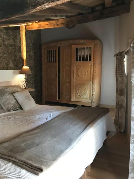 Petite Maison Medievale ปาคเตอเนย์ ภายนอก รูปภาพ